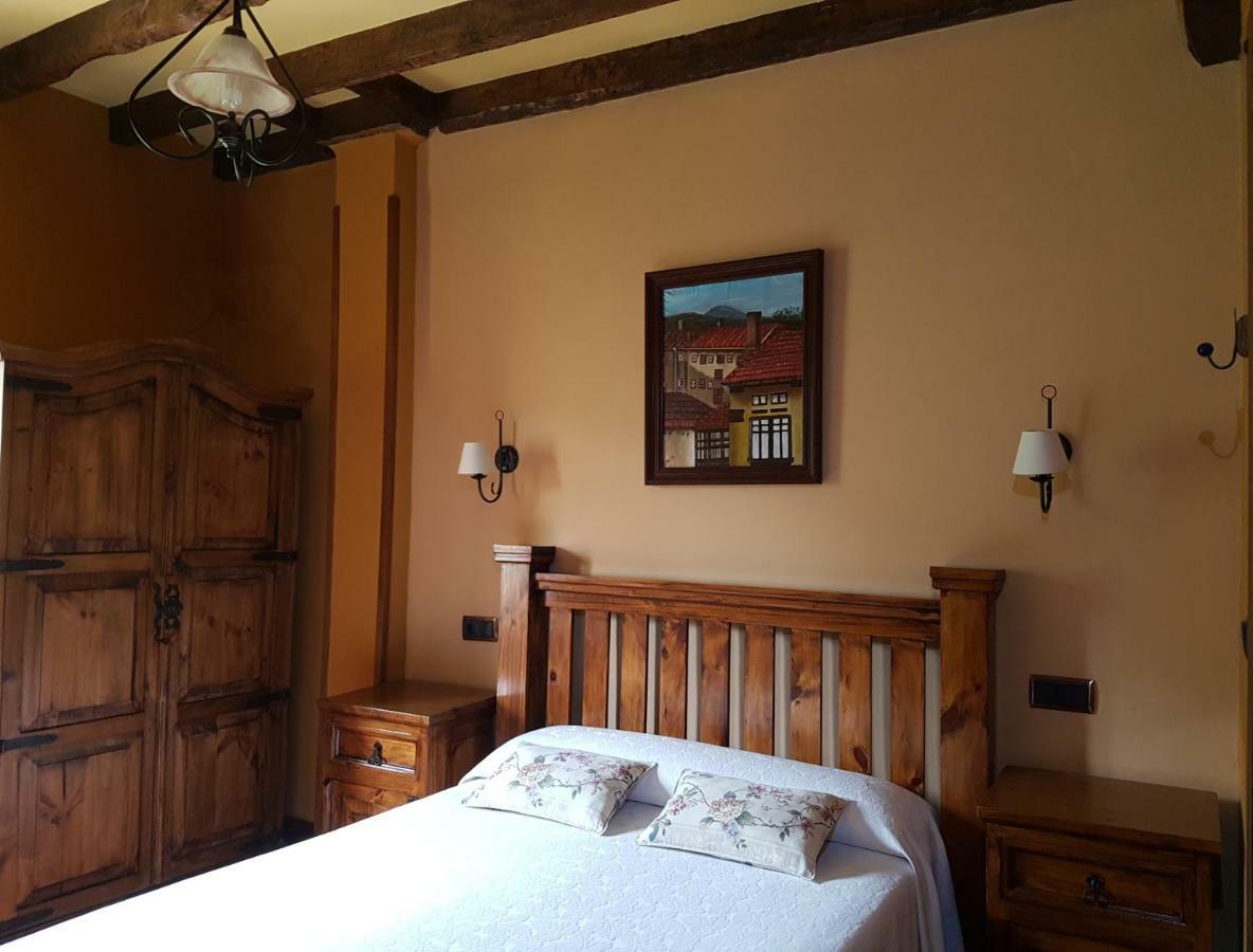 La Casona De Sames Guest House ภายนอก รูปภาพ