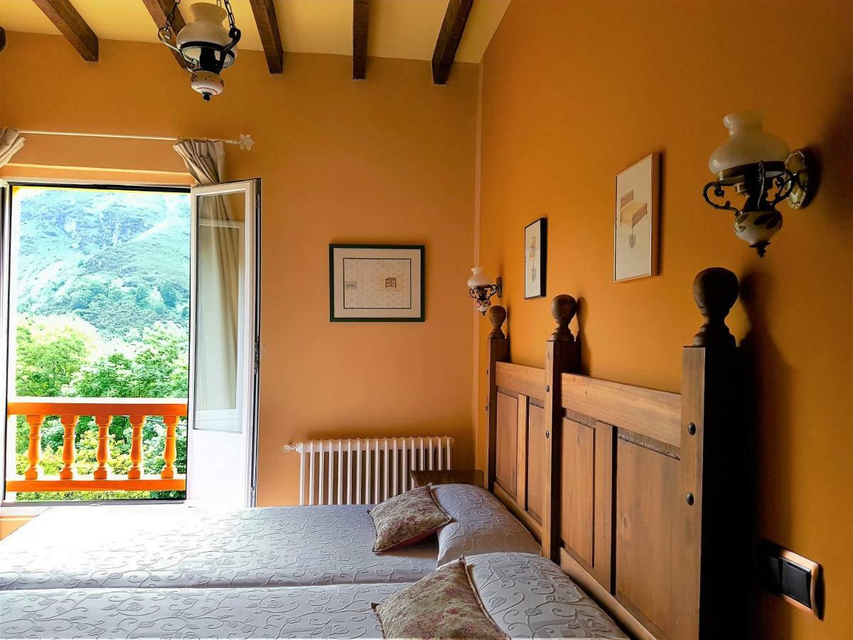La Casona De Sames Guest House ภายนอก รูปภาพ