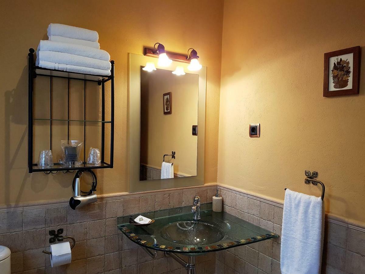 La Casona De Sames Guest House ภายนอก รูปภาพ