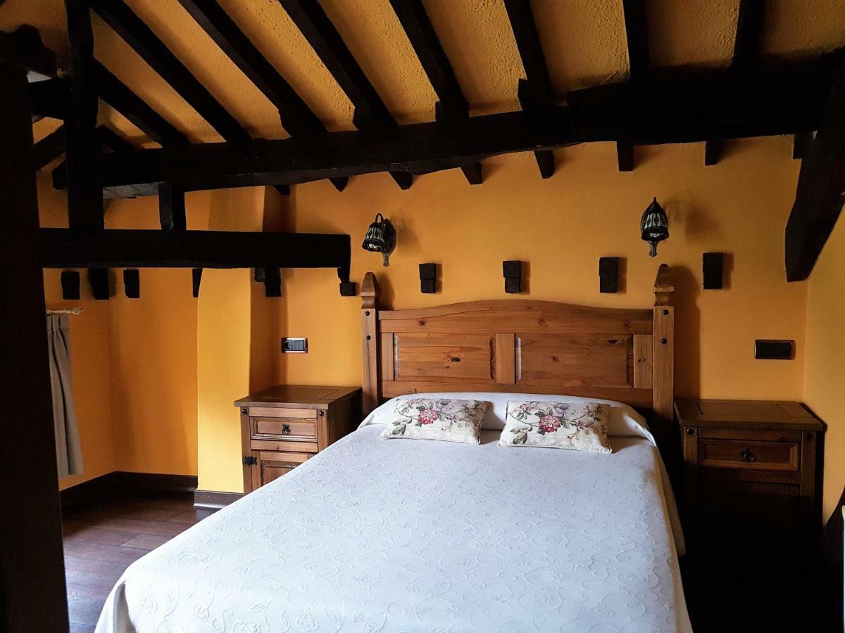 La Casona De Sames Guest House ภายนอก รูปภาพ