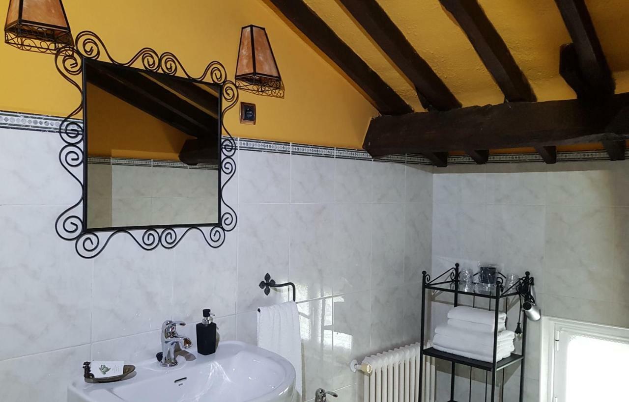 La Casona De Sames Guest House ภายนอก รูปภาพ