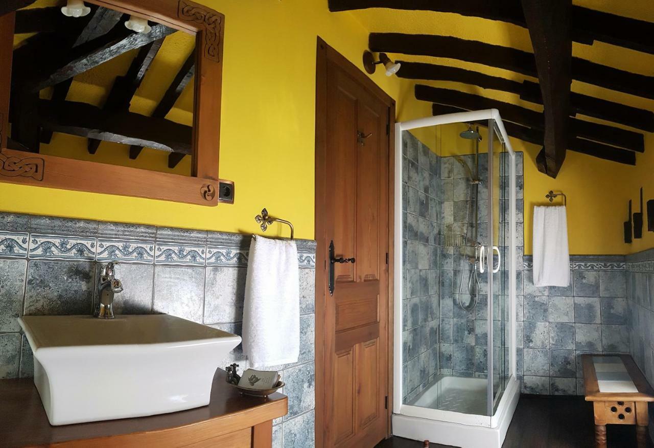 La Casona De Sames Guest House ภายนอก รูปภาพ